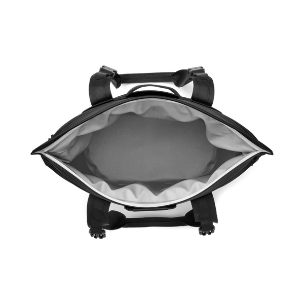 YETI Hopper M15 Soft Cooler - Black