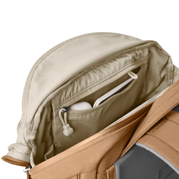 YETI Crossroads Backpack 22L - Alpine Brown
