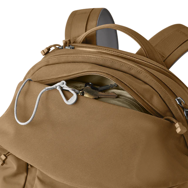 YETI Crossroads Backpack 27L - Alpine Brown
