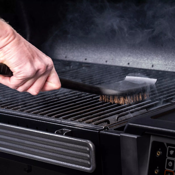 Hot 'n Cold Grill Cleaning Brush