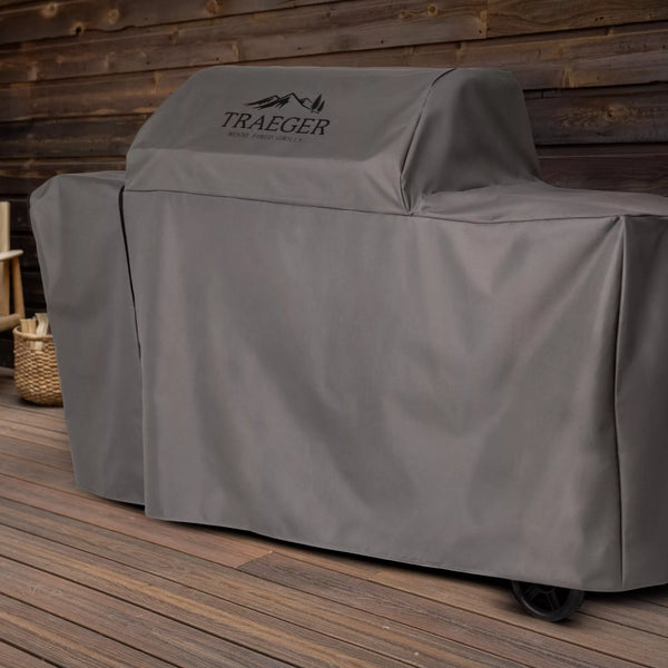 Woodridge™ Pro Full-Length Grill Cover